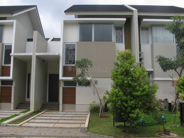 DI JUAL RUMAH BSD EMINENT INGENIA, BSD, Tangerang