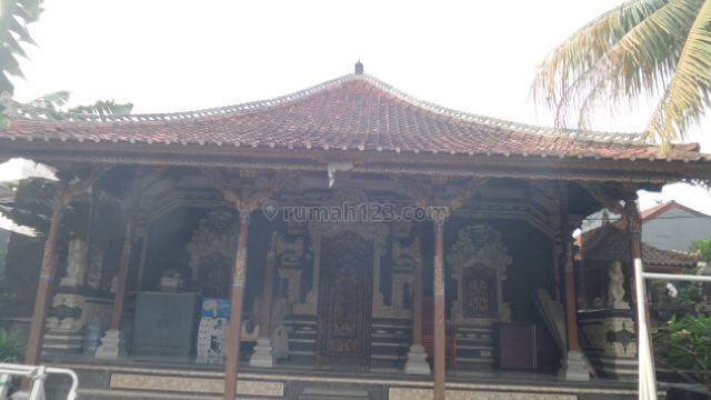 rumah kamar 7 nuansa bali dalam komplek pelni juanda depok, Cisalak, Depok
