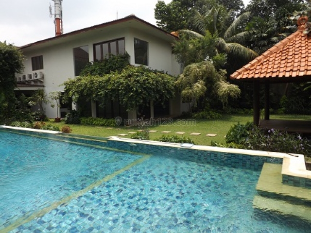 NICE HOUSE 700M2/LAND 1.200M2, 2 STOREY, 3.950 $ USD/MONTH, EKSPAT NEIGHBOOR HOOD, SWIMMING POOL, NICE GARDEN, NICE HOUSE, NEAR NETHERLAND SCHOOL, KEMANG, ANTASARI, TOLL SIMATUPANG @ JERUK PURUT JAKARTA SELATAN, Cilandak, Jakarta Selatan