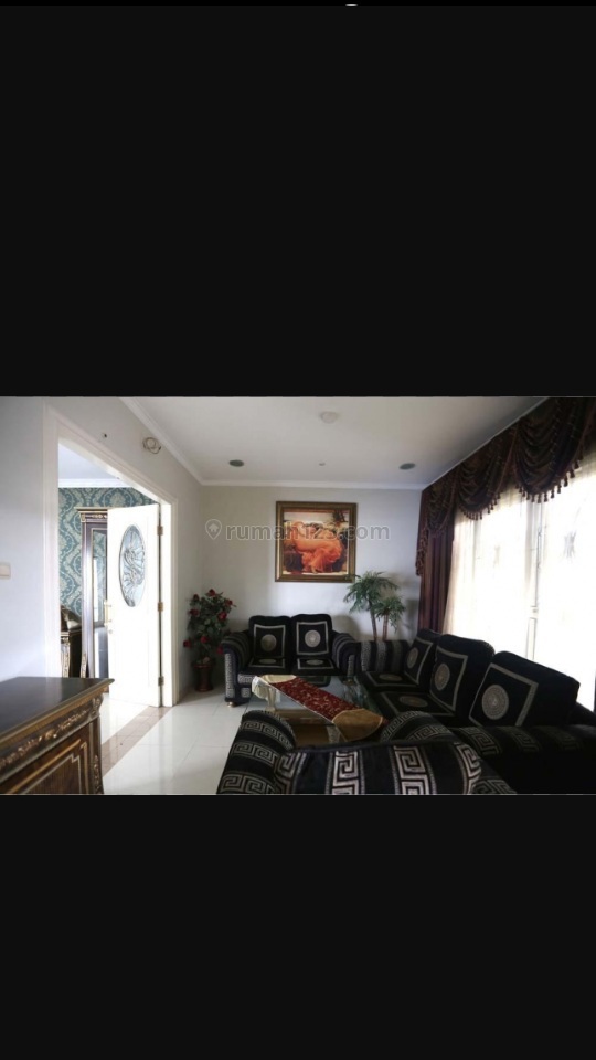 rumah disewakan daerah kuningan city, belakang ciputra world, swiming pool,asri, nyaman, strategis, Karet, Jakarta Selatan