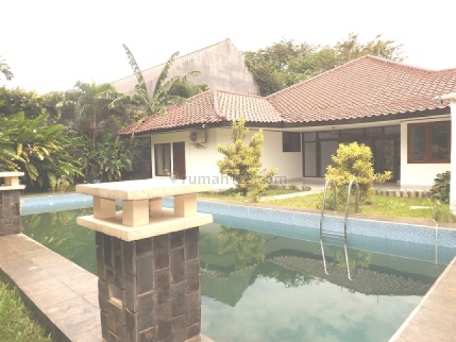HOUSE 450M2/800M2, 4 BR, S POOL, 3.500 USD/MNTH, @ KEMANG DALAM JAKARTA SELATAN, Kemang, Jakarta Selatan