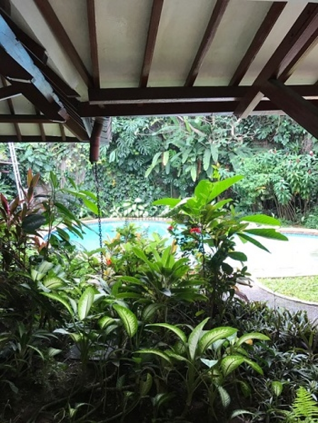 rumah di menteng, Menteng, Jakarta Pusat