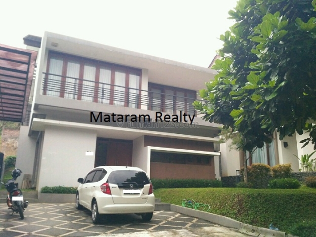 Rumah Sangat Lux Siap Huni di Komplek Elit Dago Resort, Bandung Utara - Full Furnished, Dago, Bandung