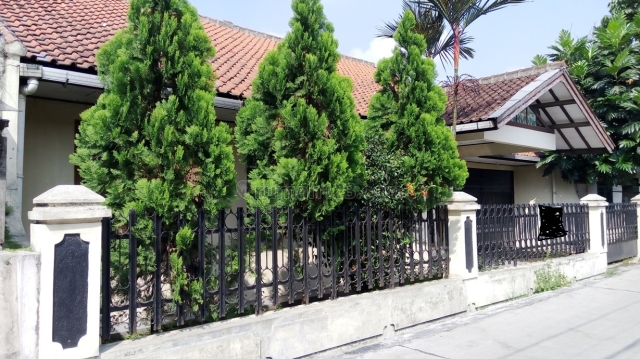 Rumah di Komplek Riung Bandung, Rancasari, Bandung
