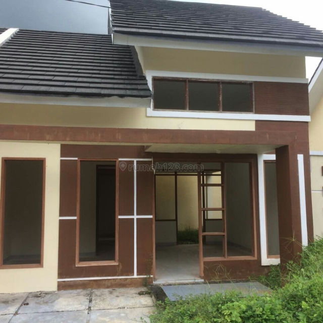 Rumah Cantik Cluster D Arinda Samata, Somba Opu, Gowa