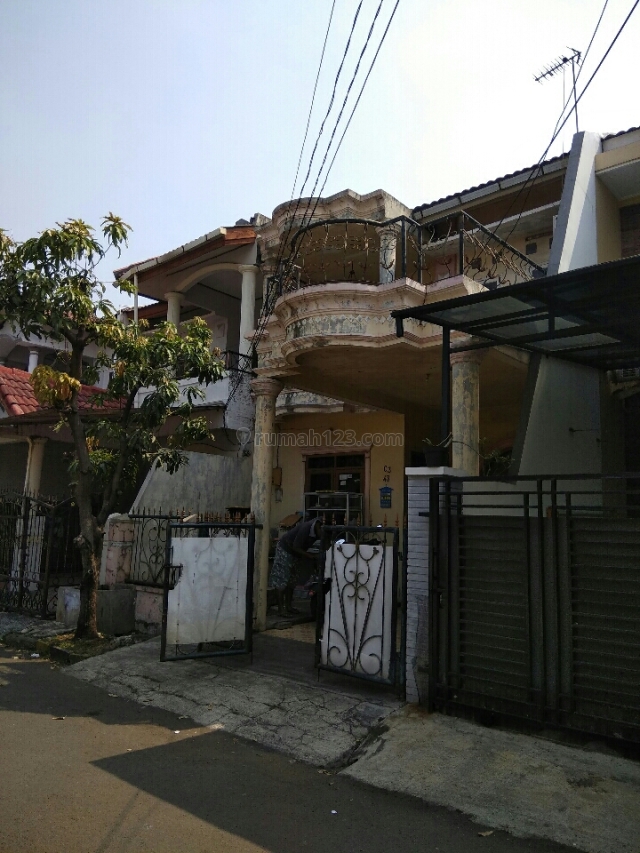 rumah 2 lantai di THB 800jt, Pejuang, Bekasi