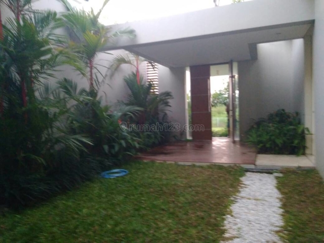Rumah Modern di Perumahan Elite, Denpasar Barat, Denpasar