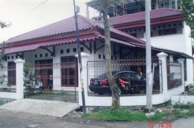 Rumah bagus, full furnished di turangga, Turangga, Bandung