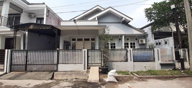 Rumah siap huni di Sektor 9 Bintaro Jaya, Bintaro, Tangerang