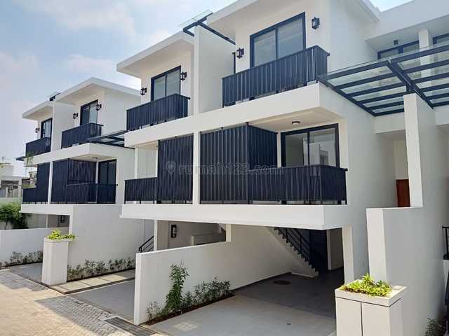 Rumah Dalam Town House Brand New di Gandaria, Gandaria, Jakarta Selatan