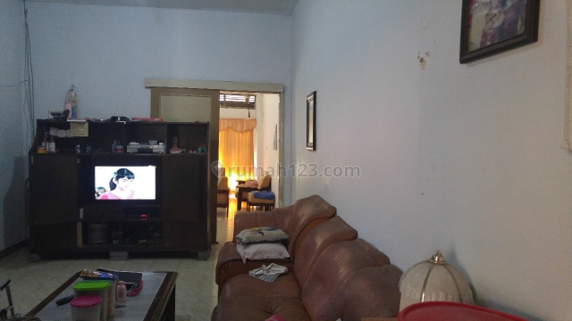 Rumah Lama Tengah Kota Dekat Simpanglima, Gajahmada, Semarang