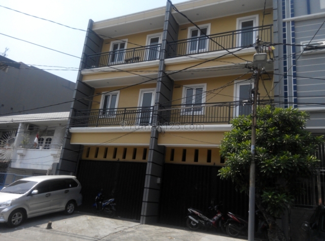 Pademangan Rumah Baru Jalanan Lebar bisa 3 Mobil, ada 2 unit Dempet, boleh beli 1, Pademangan, Jakarta Utara