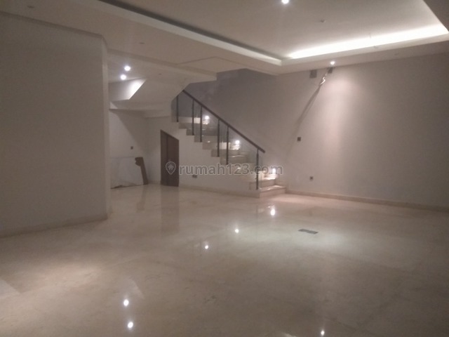 Comfortable and beautiful house In Kemang area for expatriat and others “The price can be negotiable”, Kemang, Jakarta Selatan