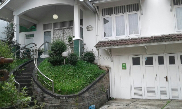 rumah besar istana pasteur regency, Pasteur, Bandung