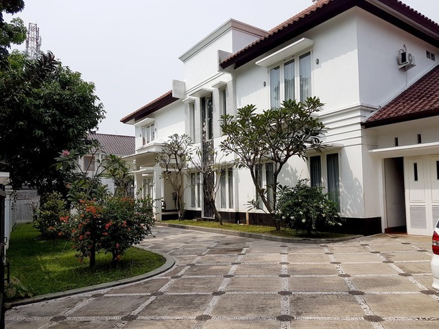RUMAH MEWAH DI BAWAH HARGA PASARAN DI CIGANJUR JAKARTA SELATAN, Ciganjur, Jakarta Selatan
