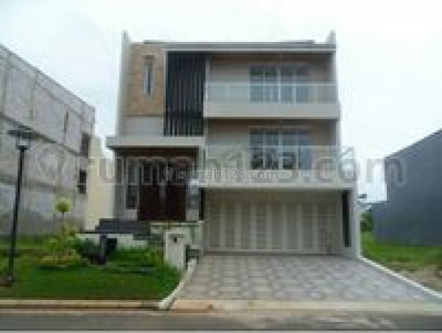 Rumah Baru nuansa Asri dan Sejuk di The Scarlet Gading Serpong Tangsel Banten, Gading Serpong, Tangerang