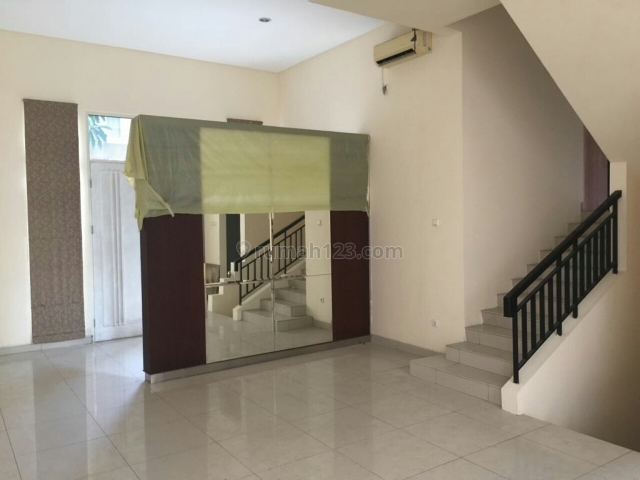 Rumah minimalis Siap Huni Termurah, Pantai Indah Kapuk, Jakarta Utara