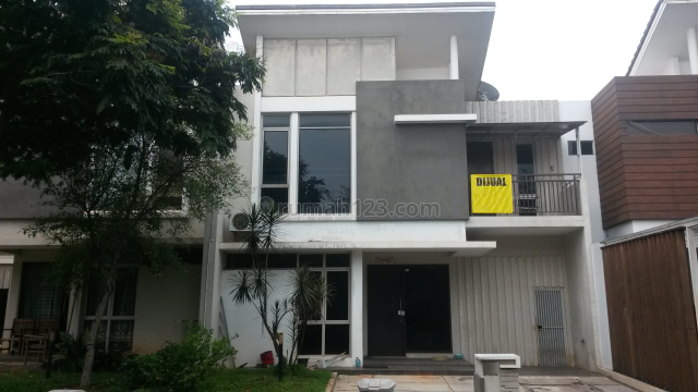 RUMAH 2 LANTAI DI PERUMAHAN NATURALE, BSD (luc 546), BSD, Tangerang