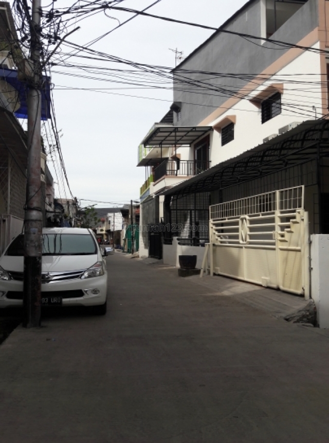 rumah di teluk gong, Teluk Gong, Jakarta Utara