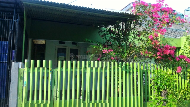 Rumah Cantik Daerah Kebon Jeruk minimal 2 tahun || Hubungi CHRIST 081280069222 PR-009708, Kebon Jeruk, Jakarta Barat