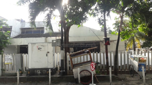 RUMAH TUA MURAH HOEK daerah PULO ASEM Hub HARRY 0818898399 'PR009771, Pulo Asem, Jakarta Timur