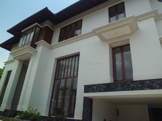 New Luxury ~ Cluster Exclusive ~ USD 3.500/Bulan, Kemang, Jakarta Selatan