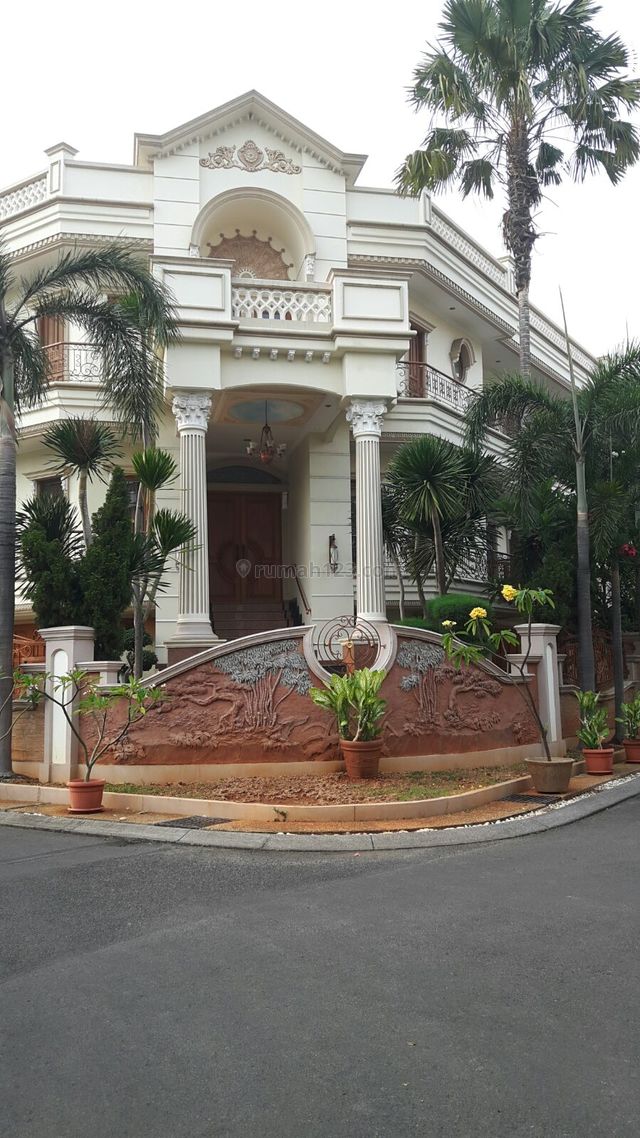 RUMAH JUAL PERUMAHAN MEDITERANIA, Kelapa Gading, Jakarta Utara