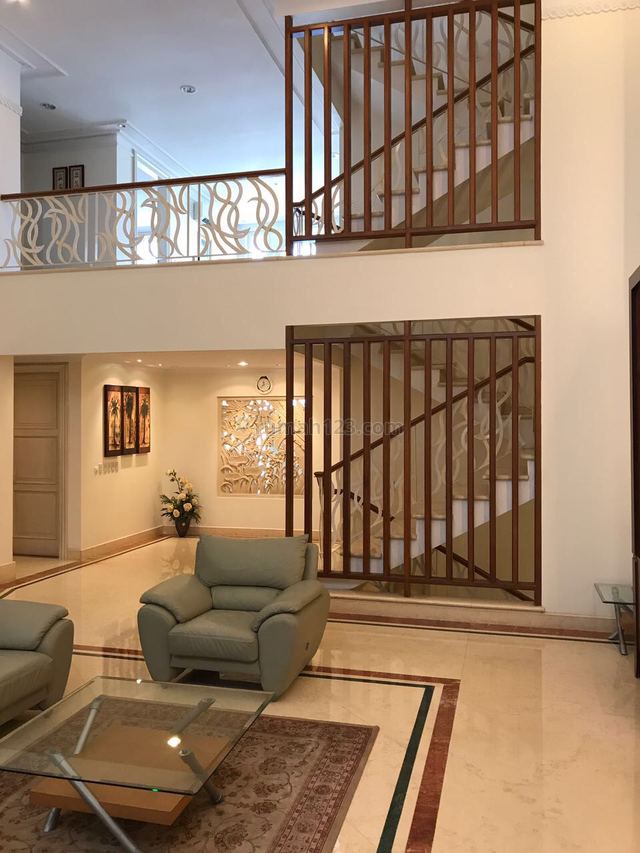 RUMAH MEWAH DI VILLA PERMATA GADING, Kelapa Gading, Jakarta Utara
