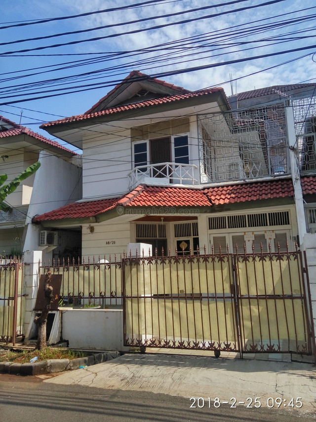 Rumah 2 lantai perlu Renov , Harga Nego di Gading Kirana , Kelapa Gading, Kelapa Gading, Jakarta Utara