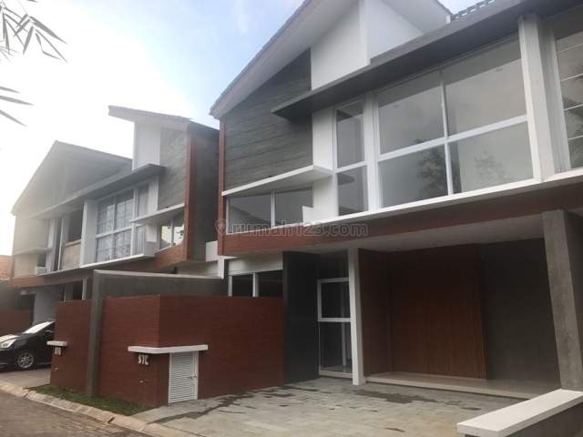Rumah Town house di daerah jakarta selatan., Cilandak, Jakarta Selatan