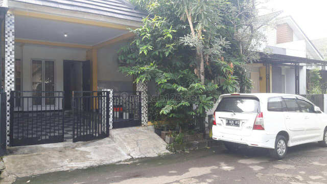 RUMAH SEMI FURNISHED 1,1/2 LANTAI SIAP HUNI DI MELATI MAS BSD (luc705), BSD, Tangerang
