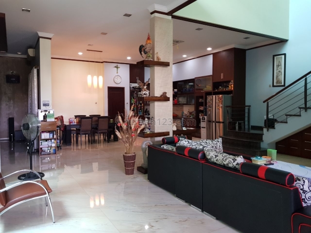 rumah bangunan pribadi uk12x25 selatan 3.5lt SHM sangat siap huni, Pantai Indah Kapuk, Jakarta Utara