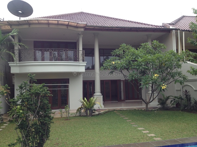 Nice house,prestigious and best location,near hero and Nis, Kemang, Jakarta Selatan