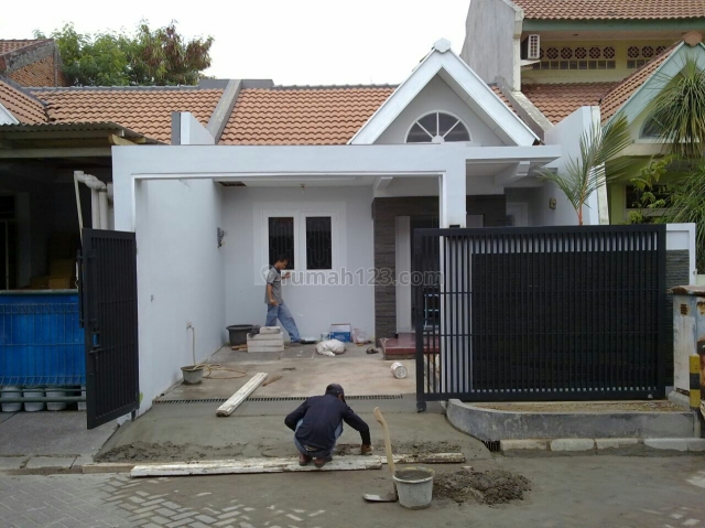 Rumah di Metro Permata 2, Metro permata, Jakarta Barat