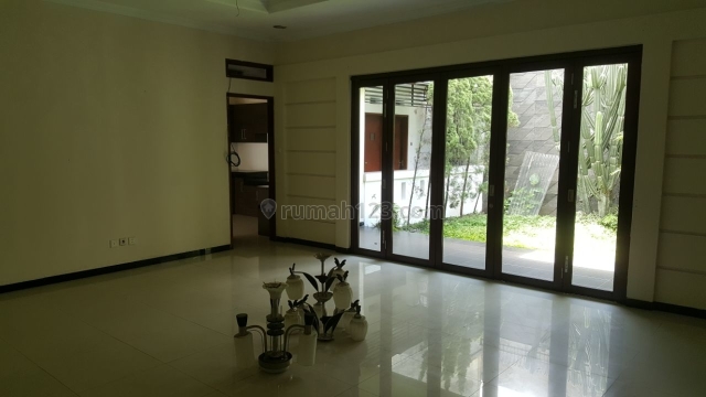 rumah lux sayap turangga, Turangga, Bandung