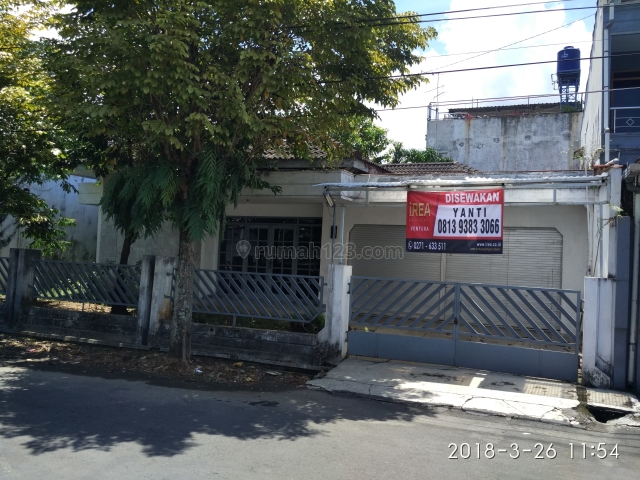 Rumah Kawasan Elite Solo Baru, Solo Baru, Solo