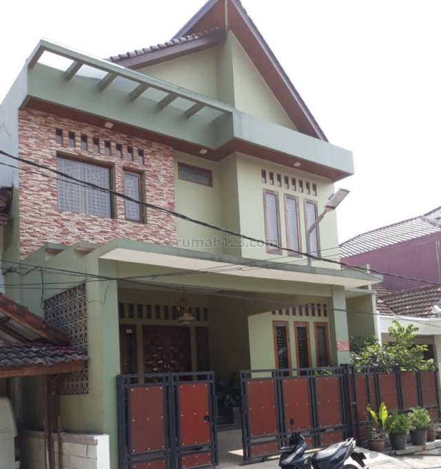 Rumah 3 lantai siap huni digrand galaxy city bekasi, Galaxy, Bekasi