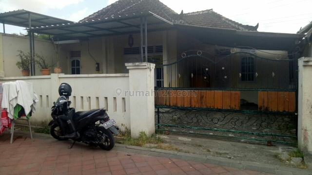 Rumah minimalis siap huni dekat puspom badung sempidi bali, Sempidi, Badung