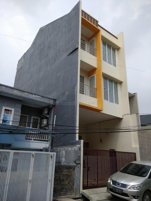 SUNTER 5,5x16m Rumah Baru Bagus Siap Huni HUB: ROBY 081280069222 PR-011879, Sunter, Jakarta Utara