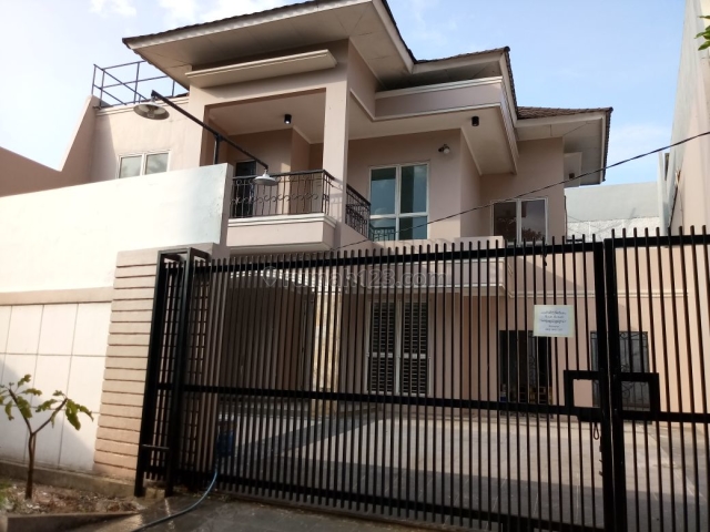 Rumah Asri Taman kencana - jakarta Barat, Cengkareng, Jakarta Barat