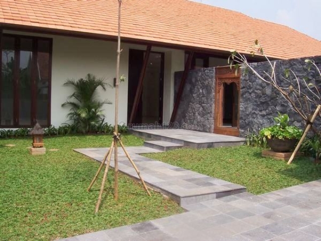 Modern House - Cilandak, Cilandak, Jakarta Selatan