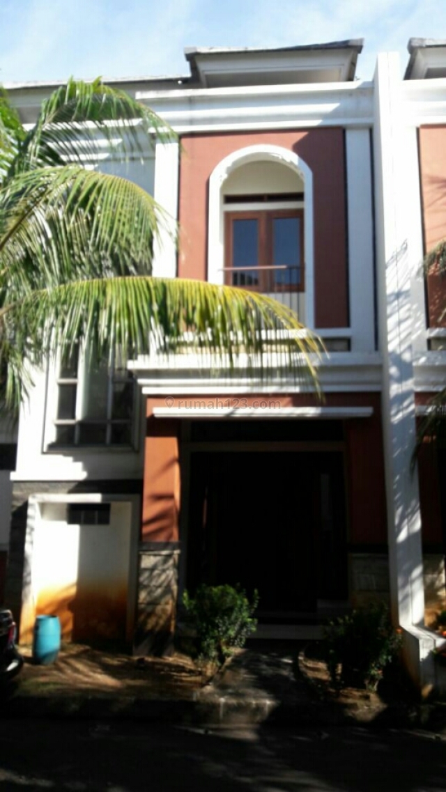 rumh tingkt minimalis strategis, Ciputat, Tangerang Selatan