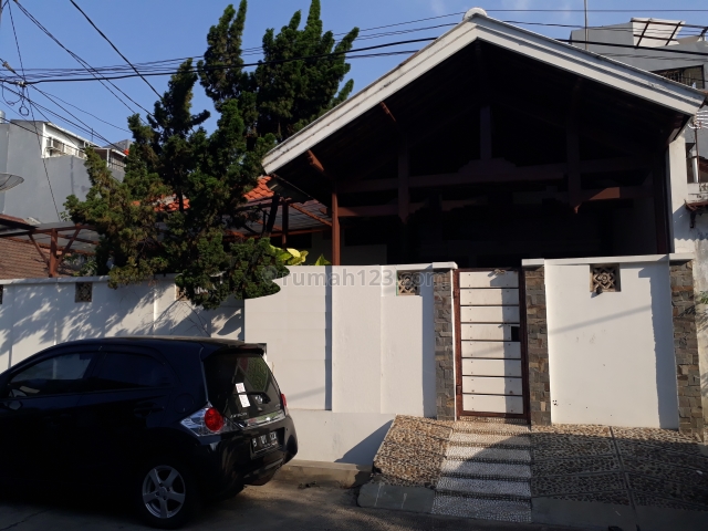 SUNTER 10x14m Rumah Luas Siap Huni Hook HUB: ROBY 081280069222 PR-012323, Sunter, Jakarta Utara
