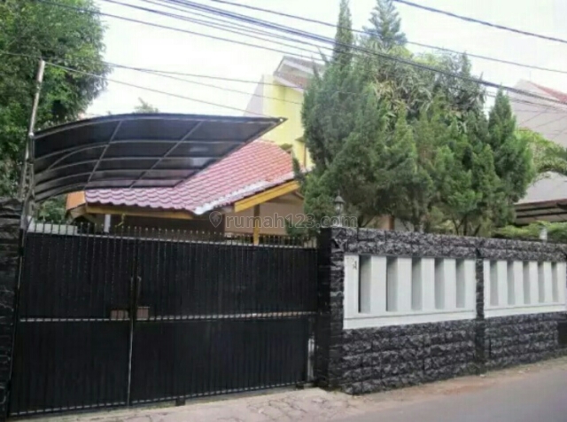 Rumah Klasik Siap Huni, Kebagusan, Jakarta Selatan