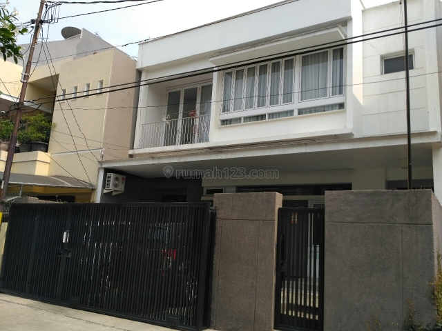 rumah bagus minimalis 2 lantai, Sunter, Jakarta Utara