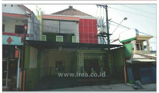 Rumah tengah kota, Kartosuro, Sukoharjo