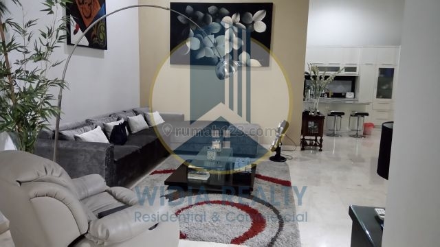 RUMAH 2 Lantai, TERMURAH SAAT INI di Jl. Pinang Perak, Pondok Indah, Kebayoran Lama, Jakarta Selatan, Pondok Indah, Jakarta Selatan