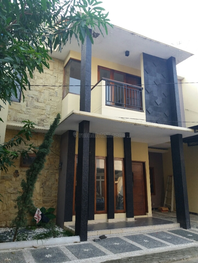 Rumah Apik dalam TownHouse di Jagakarsa, Jagakarsa, Jakarta Selatan