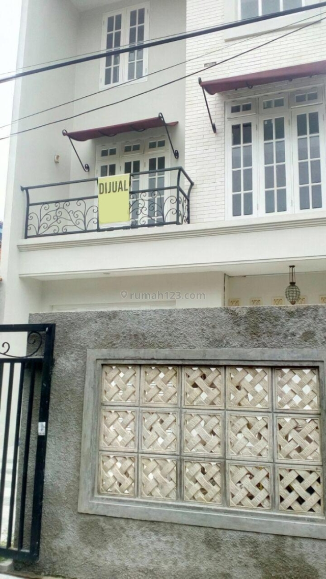 Rumah Baru Cantik Minimalis di Tebet, Tebet, Jakarta Selatan