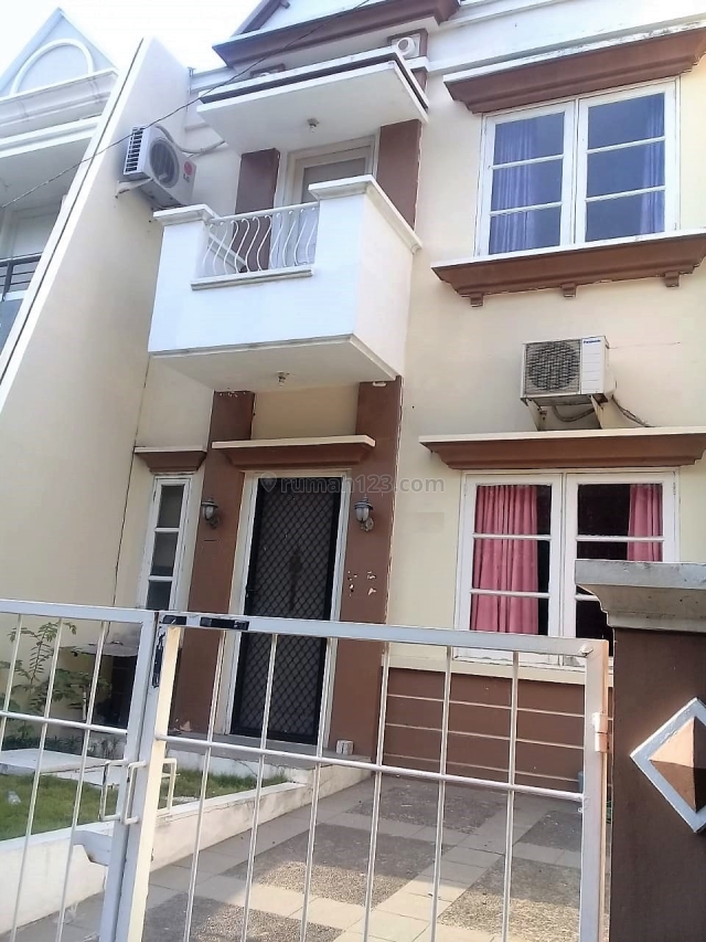 RUMAH VILLA PERMATA GADING STRATEGIS & MURAH, Kelapa Gading, Jakarta Utara
